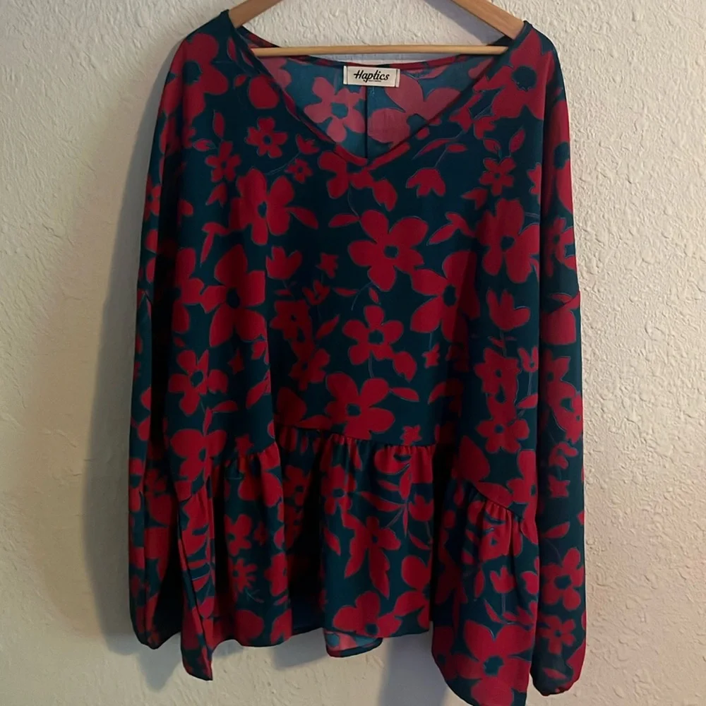 Babydoll Peplum Floral Top - Picture 2 of 6